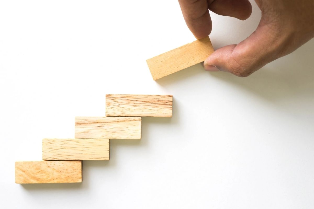 thói quen vi mô - sức khỏe tinh thần - xây dựng thói quen - cân bằng cảm xúc - chăm sóc sức khỏe - lối sống lành mạnh - luxuo 1