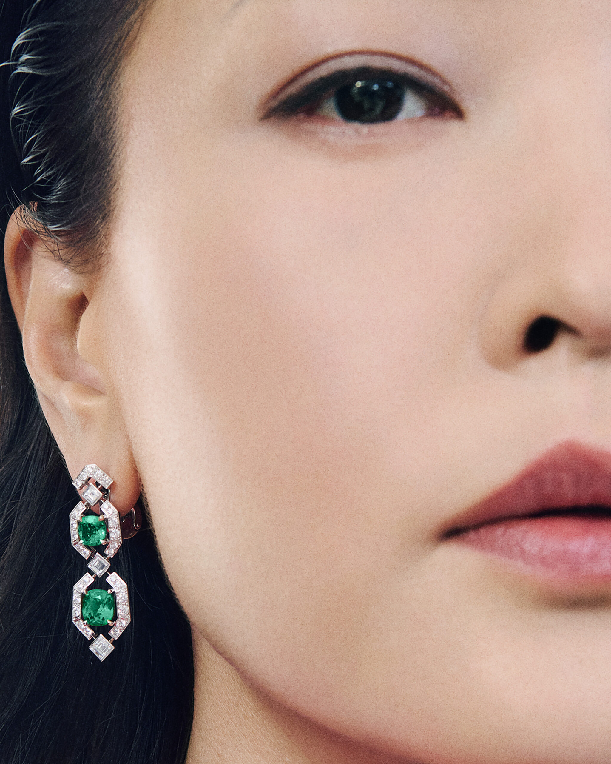 Cartier - En Équilibre - trang sức cao cấp - nghệ thuật cân bằng đối xứng - phụ kiện xa xỉ - luxuo 3