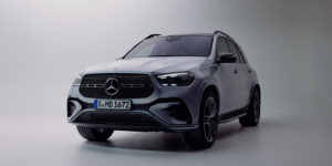 Mercedes-Benz Việt Nam ra mắt GLE 400 e 4MATIC – mẫu SUV Plug-in Hybrid đầu tiên tại Việt Nam