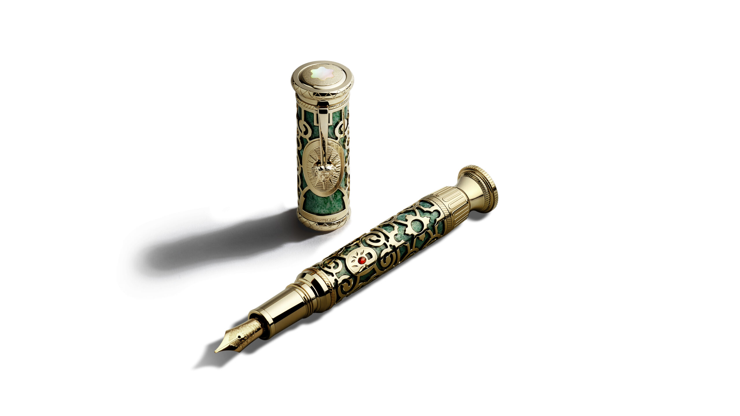 High Artistry A Journey Through Château De Versailles - Montblanc - phụ kiện xa xỉ - bút phiên bản giới hạn - luxuo 13