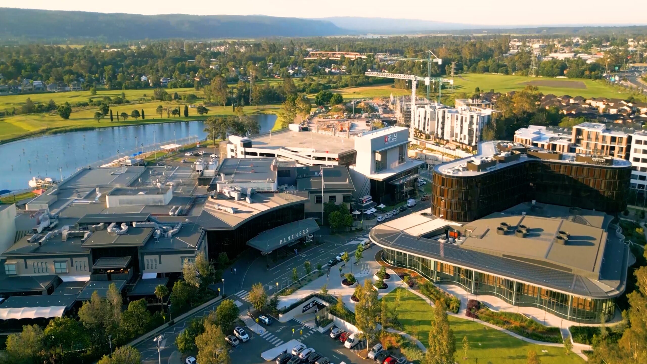 Pullman Sydney Penrith - khách sạn 5 sao - Western Sydney - trải nghiệm lưu trú sang trọng - luxuo 2