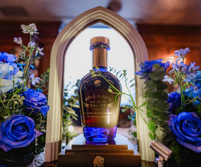 Royal Salute - 62 Gun Salute - whisky thượng hạng, nghi lễ hoàng gia Anh - luxuo 1