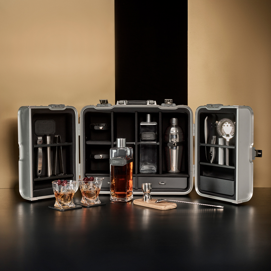 TUMI - phụ kiện thời trang - mùa lễ hội - quà tặng cao cấp - phụ kiện du lịch - thanh lịch - luxuo 4