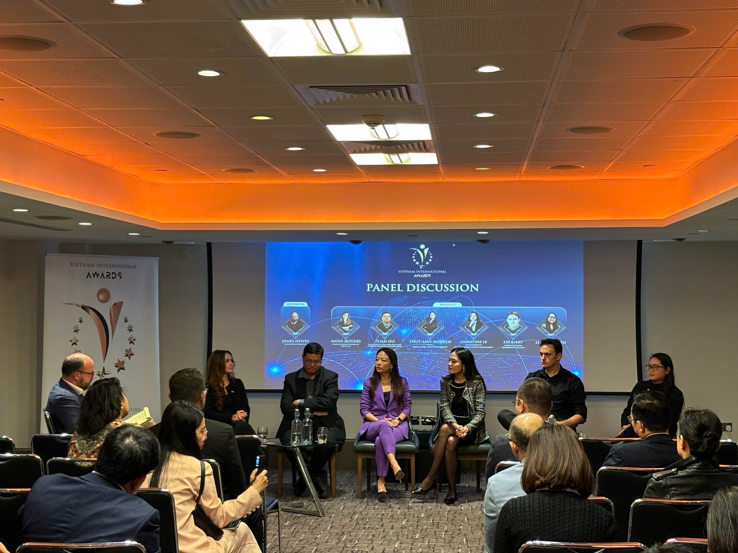 Vietnam International Awards 2025 - Giải Thưởng Quốc Tế Việt Nam - VIAwards - lễ trao giải - luxuo 5