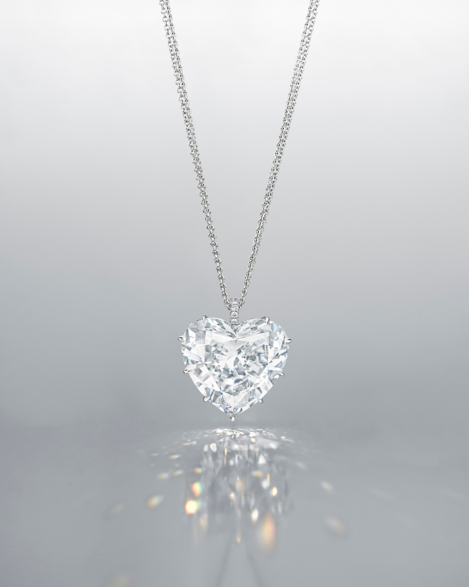 christie's - hong kong - the royal blue - sapphire kashmir - đấu giá trang sức - tuần lễ xa xỉ - luxuo 9