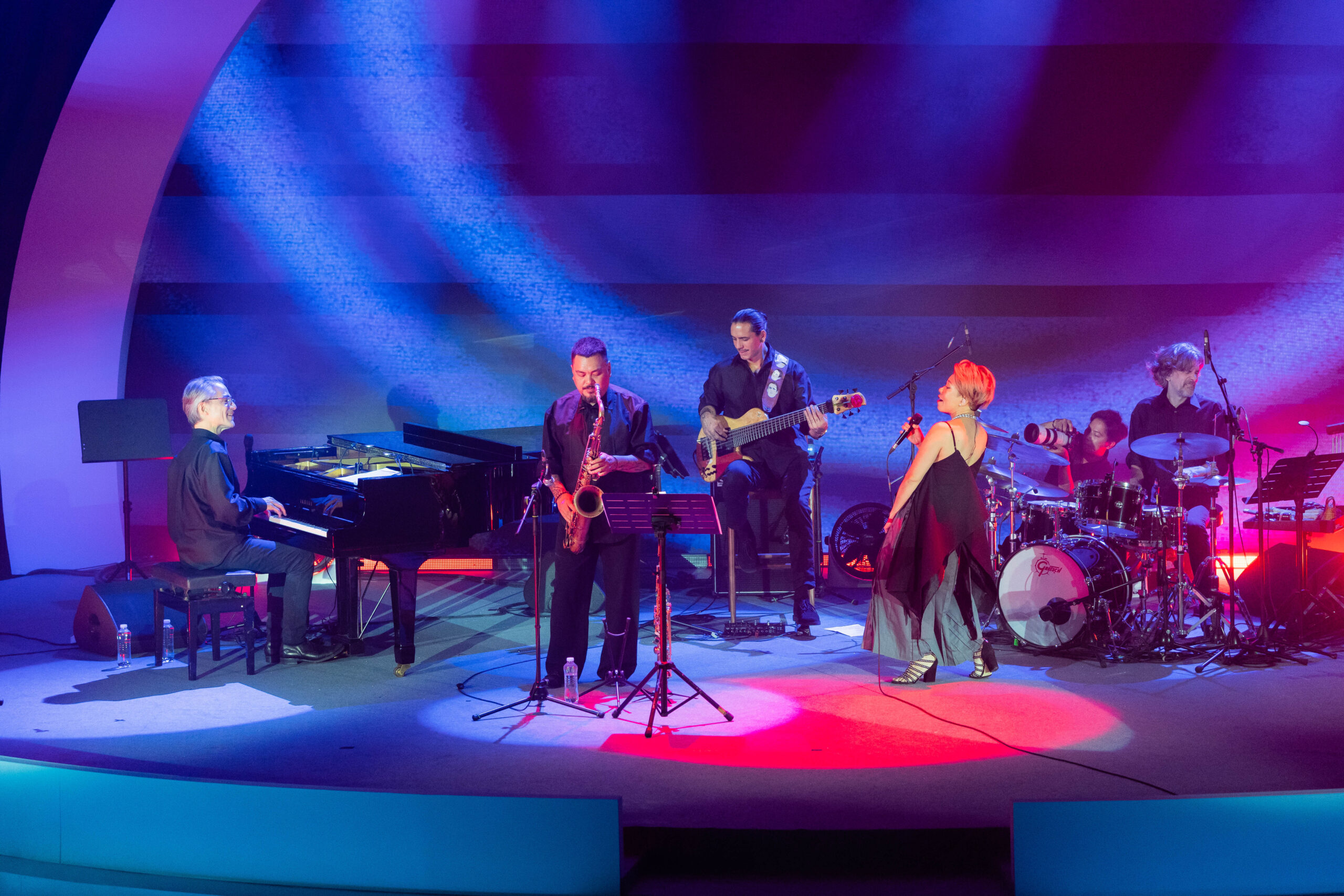 Niels Lan Doky - Hiệp sĩ Jazz - IMMERSED - dự án Living Heritage - The Universal Within - luxuo 