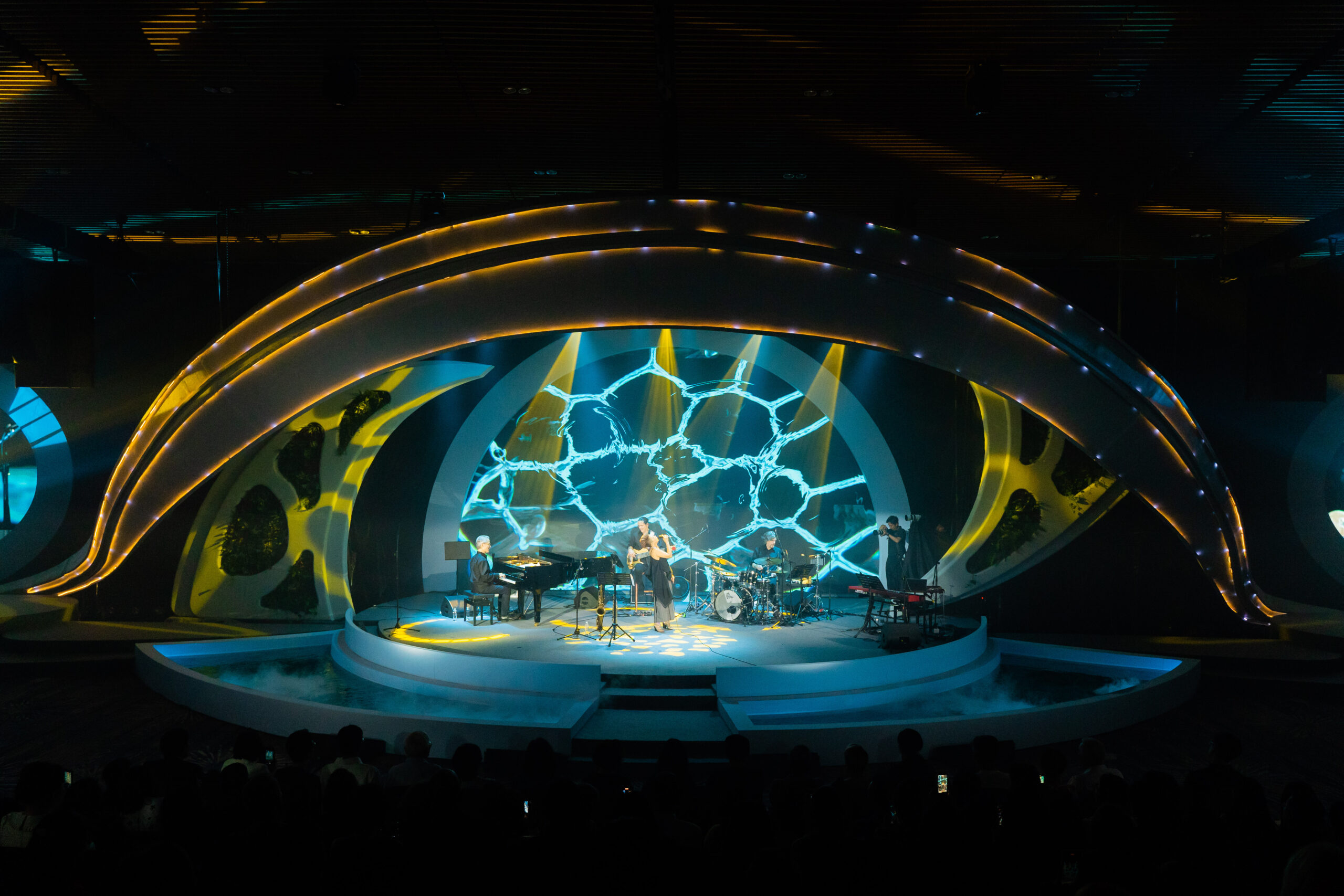 Niels Lan Doky - Hiệp sĩ Jazz - IMMERSED - dự án Living Heritage - The Universal Within - luxuo 