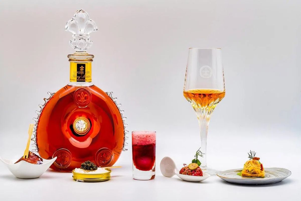 thưởng thức rượu vang - trải nghiệm đa giác quan - whisky - luxuo 13