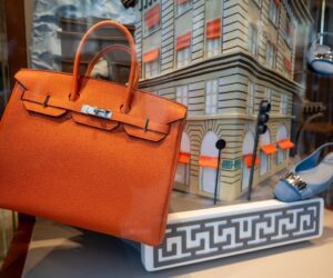 Chiến lược khan hiếm - Hermès - thủ công xa xỉ - chiến lược phân phối sản phẩm - luxuo 6
