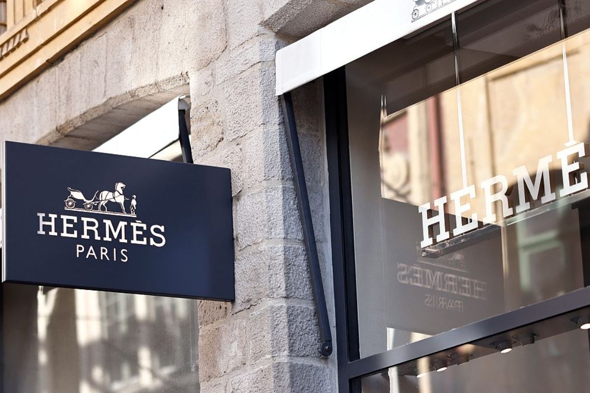 Chiến lược khan hiếm - Hermès - thủ công xa xỉ - chiến lược phân phối sản phẩm - luxuo 7