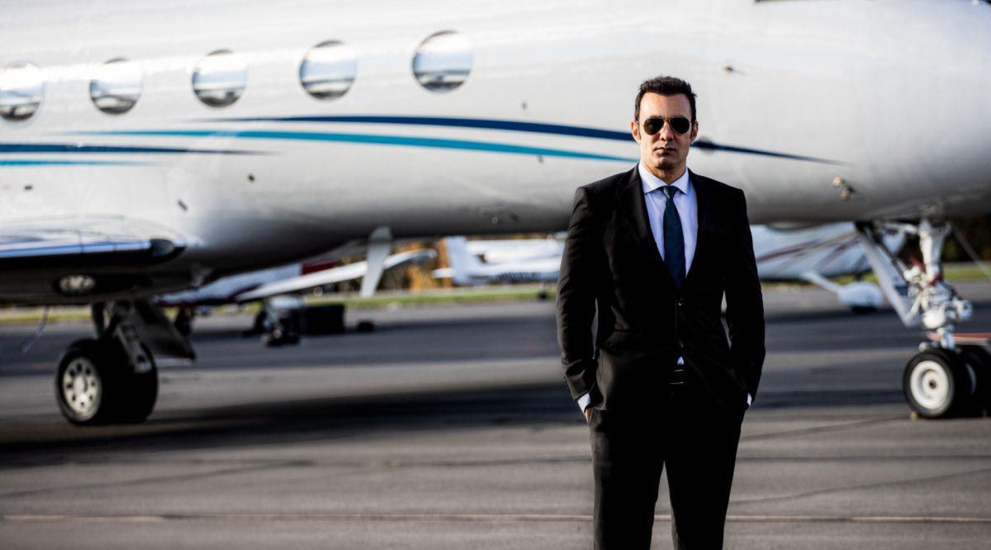 Richard Zaher - hàng không tư nhân - Paramount Business Jets - luxuo banner