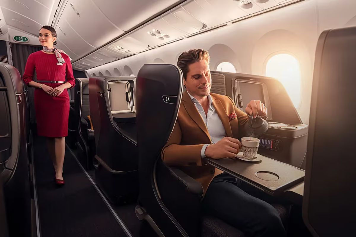 ghế hạng thương gia - khoang thương gia - dịch vụ hàng không cao cấp - trải nghiệm bay sang trọng - luxuo 21