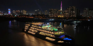 REVER Cruise được vinh danh “Best Luxury Cruise Of The Year” tại LUXUO ASIA AWARDS 2025