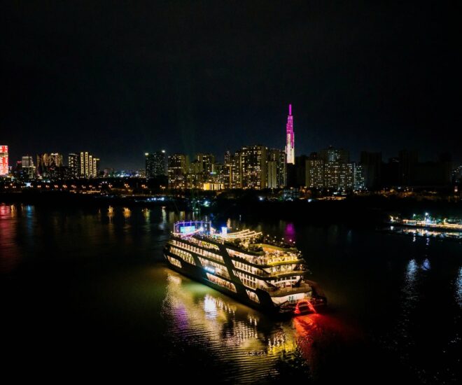 LUXUO ASIA AWARDS 2025 - Vietnam Legacy Arise - REVER Cruise - du thuyền ẩm thực cao cấp - Best Luxury Cruise Of The Year - Luxurious Lifestyle 5