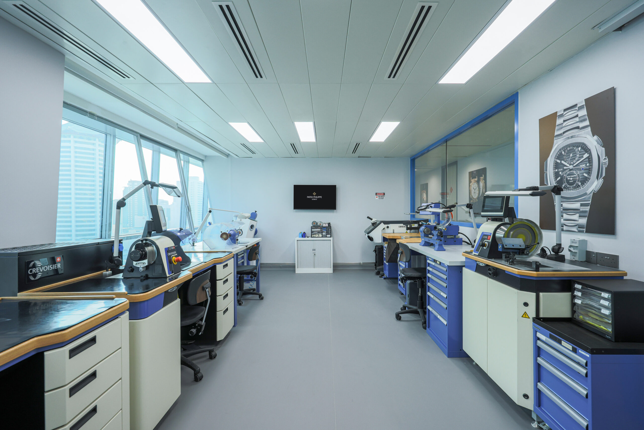 Patek Philippe - Trung tâm Dịch vụ Patek Philippe - phục chế đồng hồ - phụ kiện cao cấp - luxuo 12