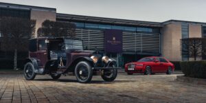 Rolls-Royce Black Badge: Một thập kỷ của bản ngã đối lập