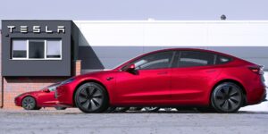 Tesla dần từ bỏ sản xuất ô tô – Tầm nhìn cấp tiến hay canh bạc đầy rủi ro của Elon Musk?