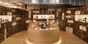 Louis Vuitton và hành trình trăm năm lưu giữ tinh hoa chế tác rương thủ công