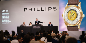 Phillips thiết lập phiên đấu giá đồng hồ có tổng doanh thu cao nhất lịch sử