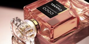 Chanel Coco Mademoiselle Crush Absolu: Sức quyến rũ từ làn hương hổ phách